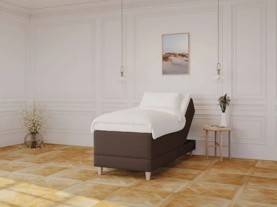 Ragna Aura seng 90x200 cm mørk brun Ergonomic+