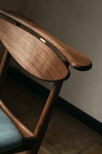 Finn Juhl FJ 5310 karmstol ask klar olie natur læder