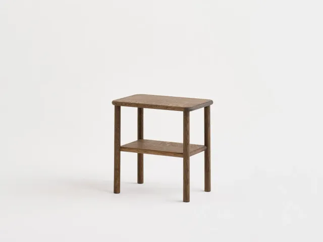 RYE Alling natbord røget eg rundt sidebord