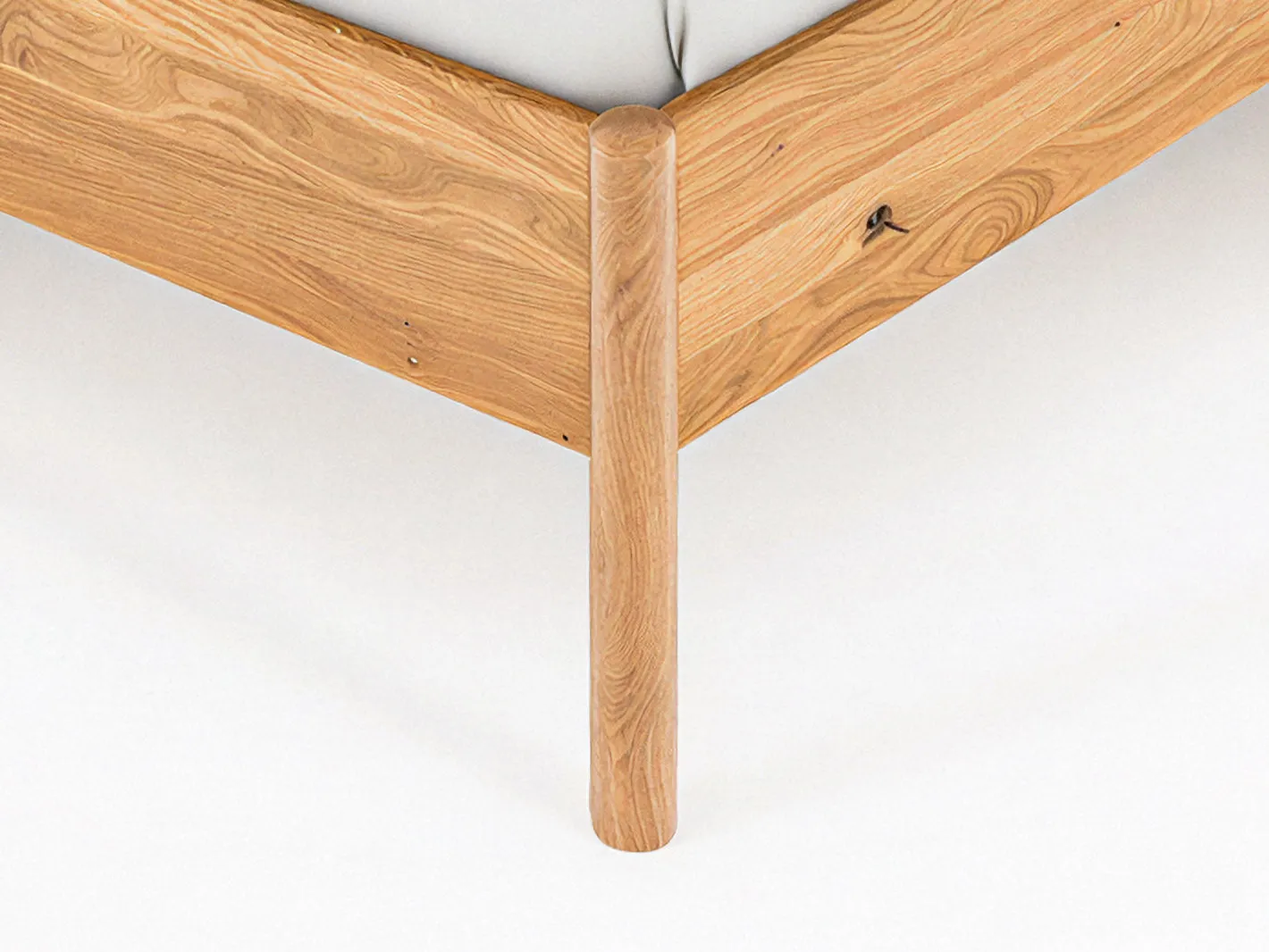 Nordic Design sengeramme eg 140x200 cm massiv