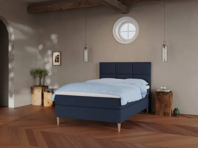 Ragna Svanhild kontinentalseng 140x200 dyb blå