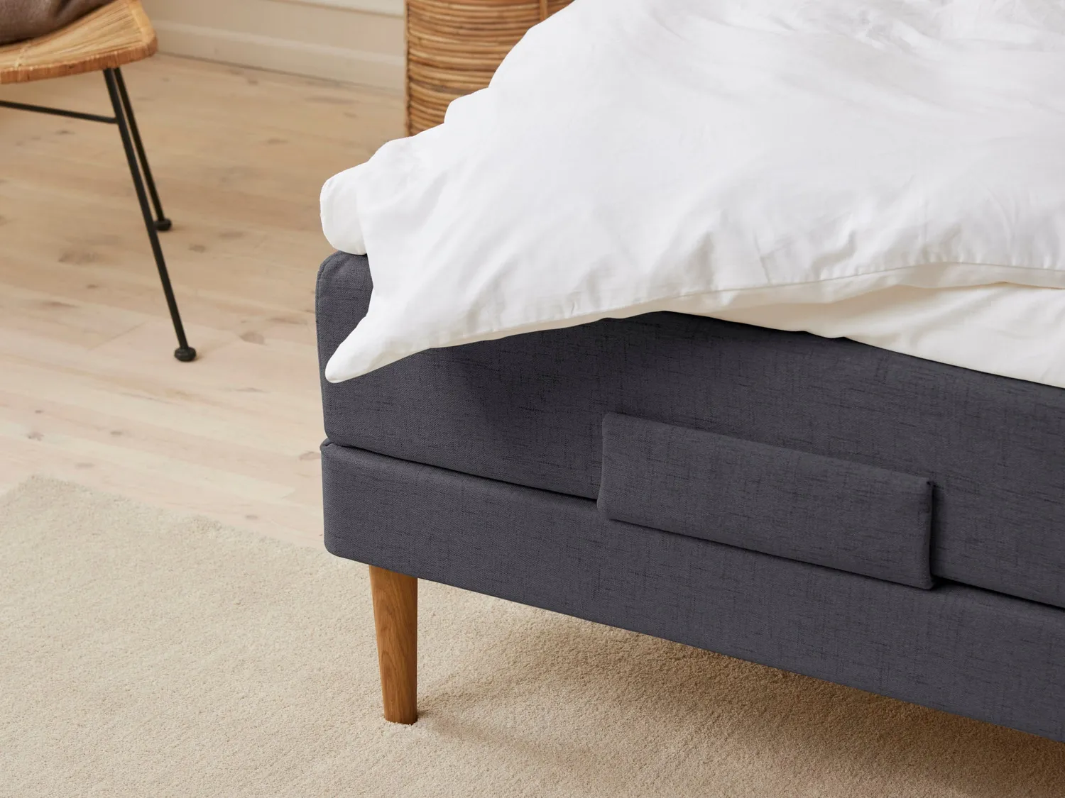 Sengefabrikken.dk Tromsø Trykaflastende elevationsseng 80x200 antracit