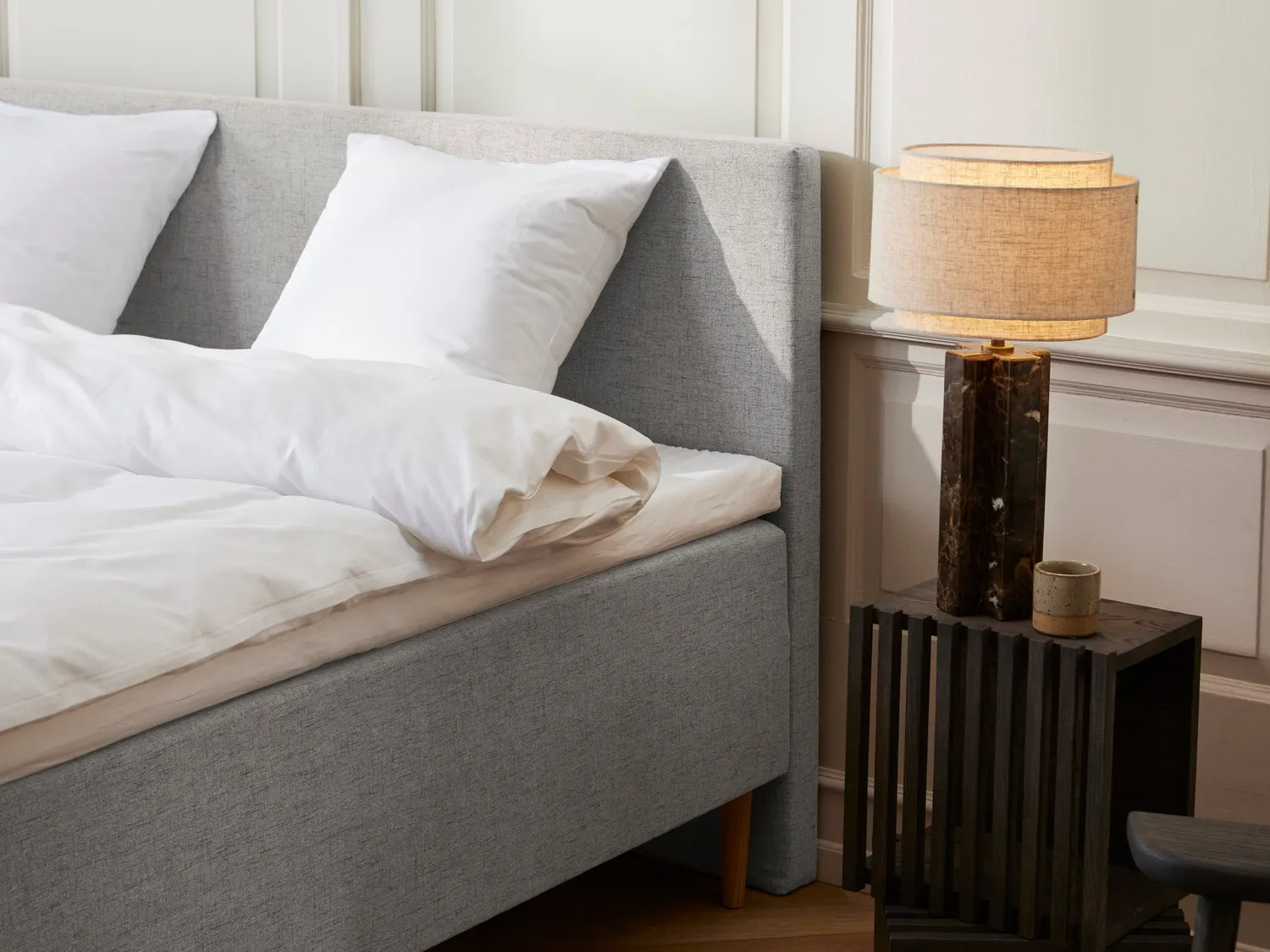 Sengefabrikken Luksus Stockholm Box boxmadras 180x210 lysegrå fast