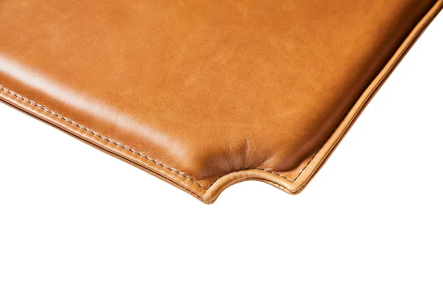 Jacobsen Plus CH24 Deluxe hynde Y-stol cognac anilin