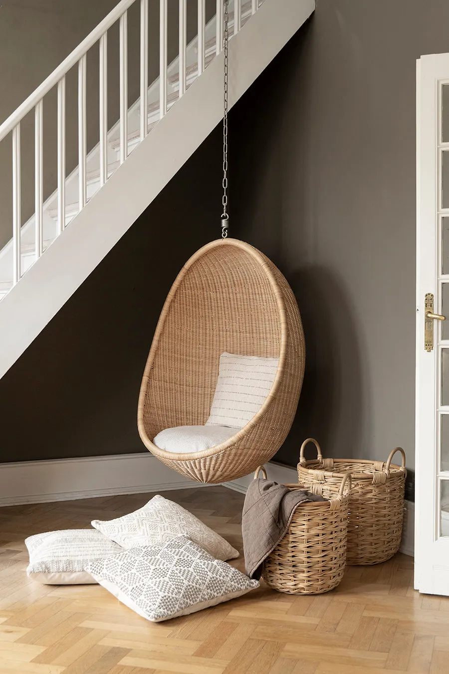 Sika-Design Hanging Egg kæde 150 cm metal sølv