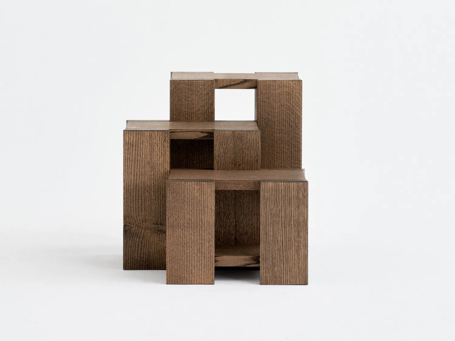 RYE Etagere sidebord medium røget eg massiv