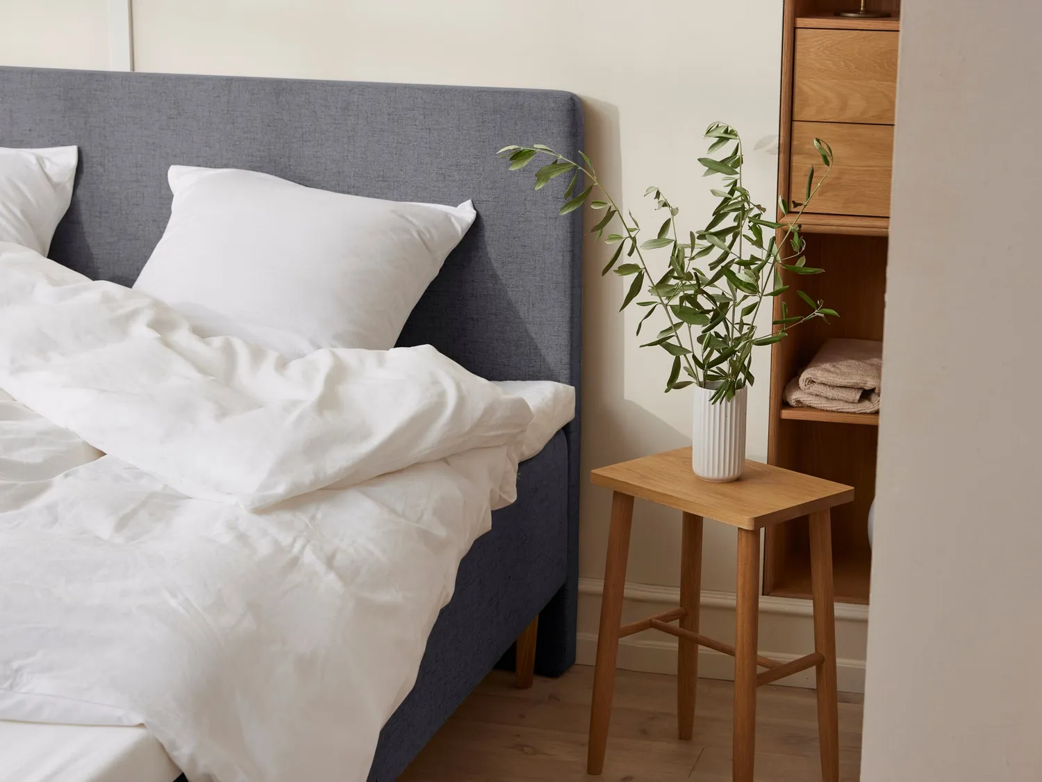 Fabrikkens Trykaflastende boxmadras 180x210 antracit Fast