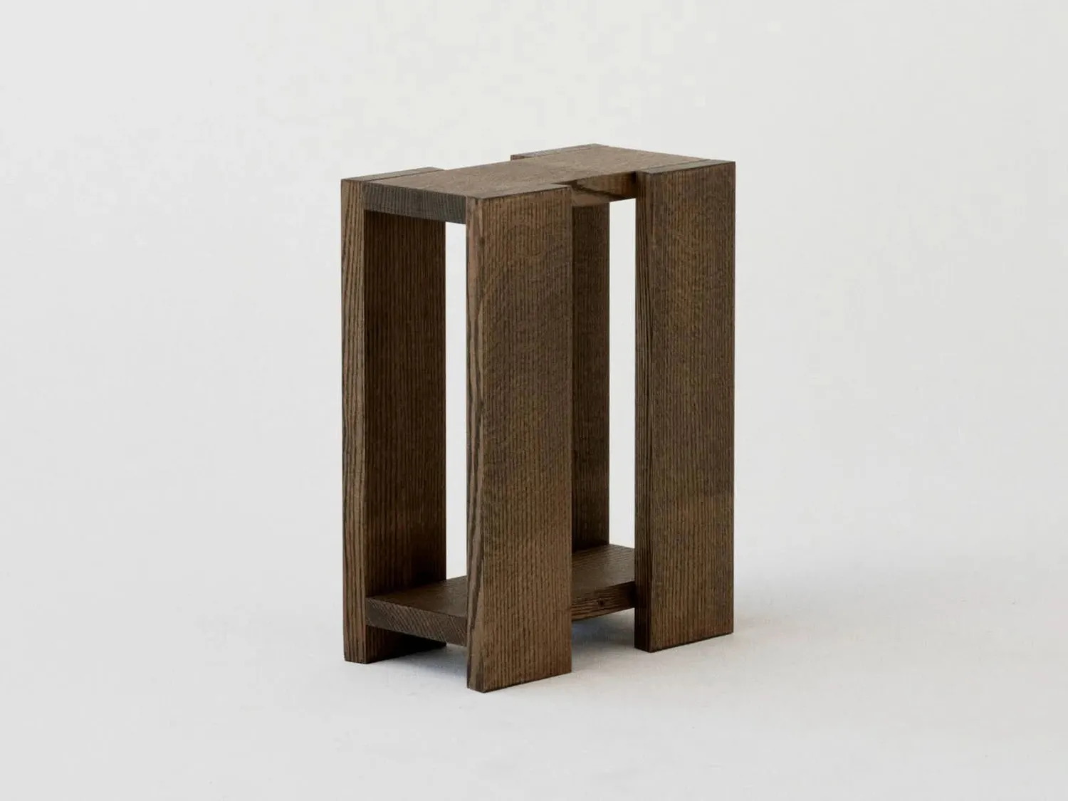 RYE Etagere sengebord samlekbart i træ