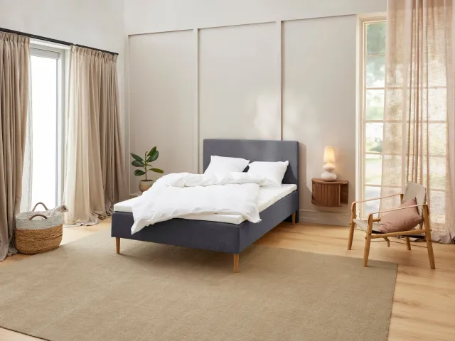 Fabrikkens Komfort boxmadras 105x210 cm Antracit 52 cm høj