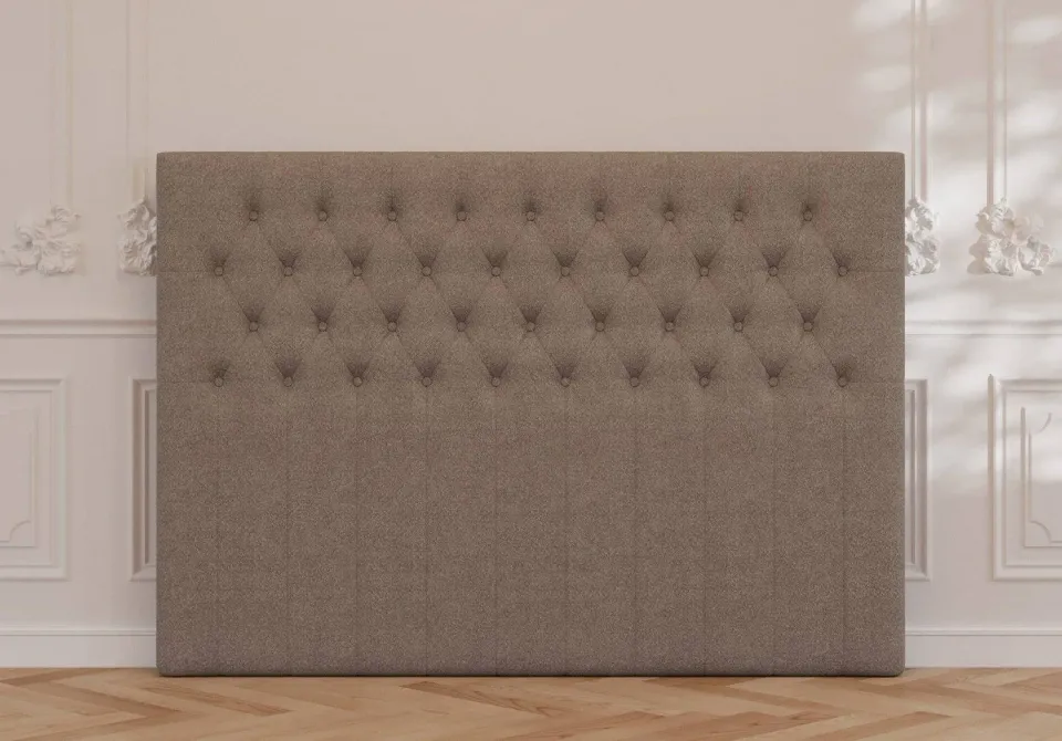 Ragna Flow gavl bouclé latte – blød sengegavl