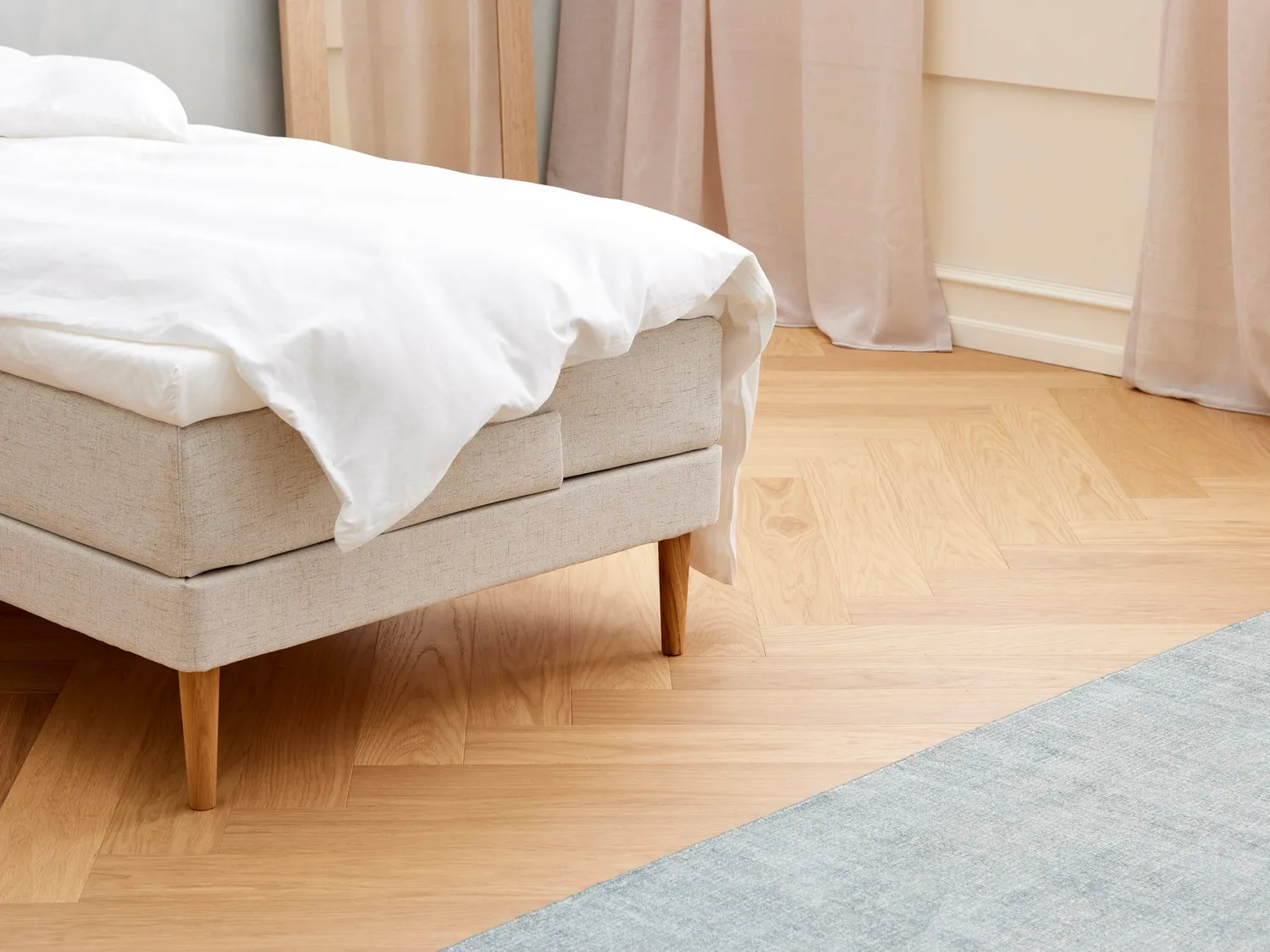 Sengefabrikken.dk Kølende Elevation Sand 90x210 elevationsseng